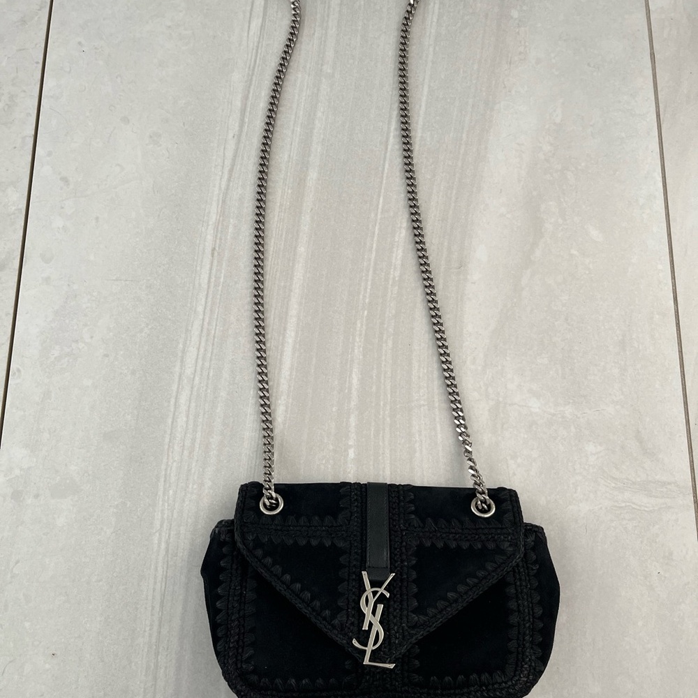 Yves Saint Laurent Black Quilted Shoulder Bag - Picture 6 of 11